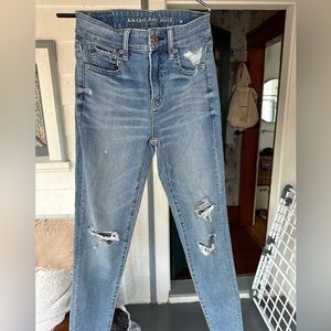 American Eagle next level stretch skinny jeans size 2 regular